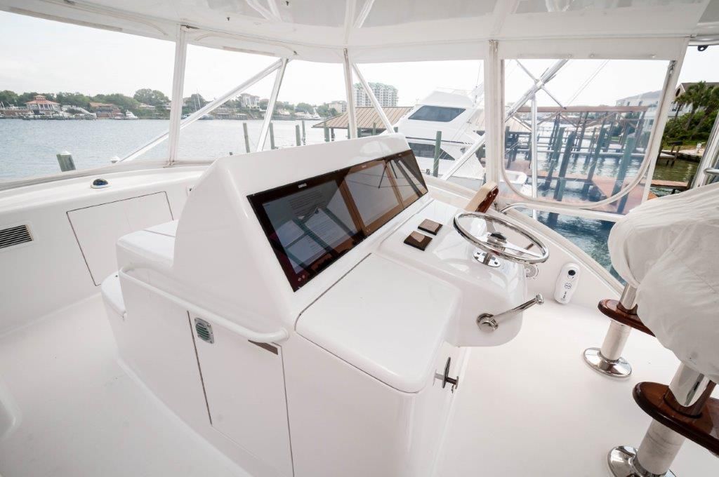 2016 Hatteras 60 