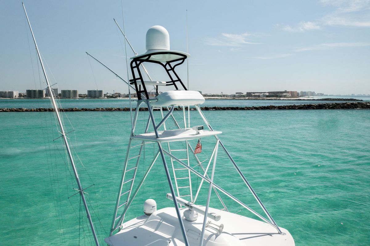 2016 Hatteras 60 
