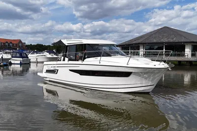 2016 Jeanneau Merry Fisher 895