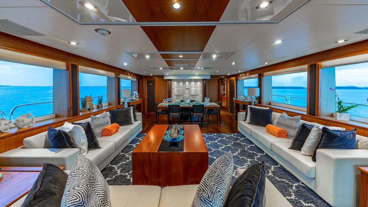 2010 Sunseeker 98 