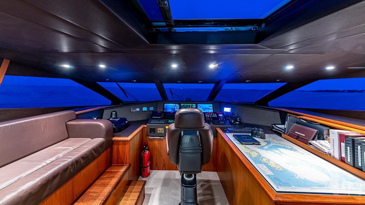 2010 Sunseeker 98 