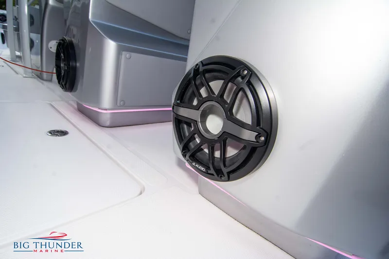  Yacht Photos Pics Close-up of speaker on 2023 Fountain 38 SC boat deck by Big Thunder Marine.