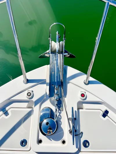Risk & Reward Yacht Photos Pics Bow of 2022 Back Cove 39O boat with anchor and chain mechanism.