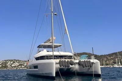 Lagoon Lagoon 55