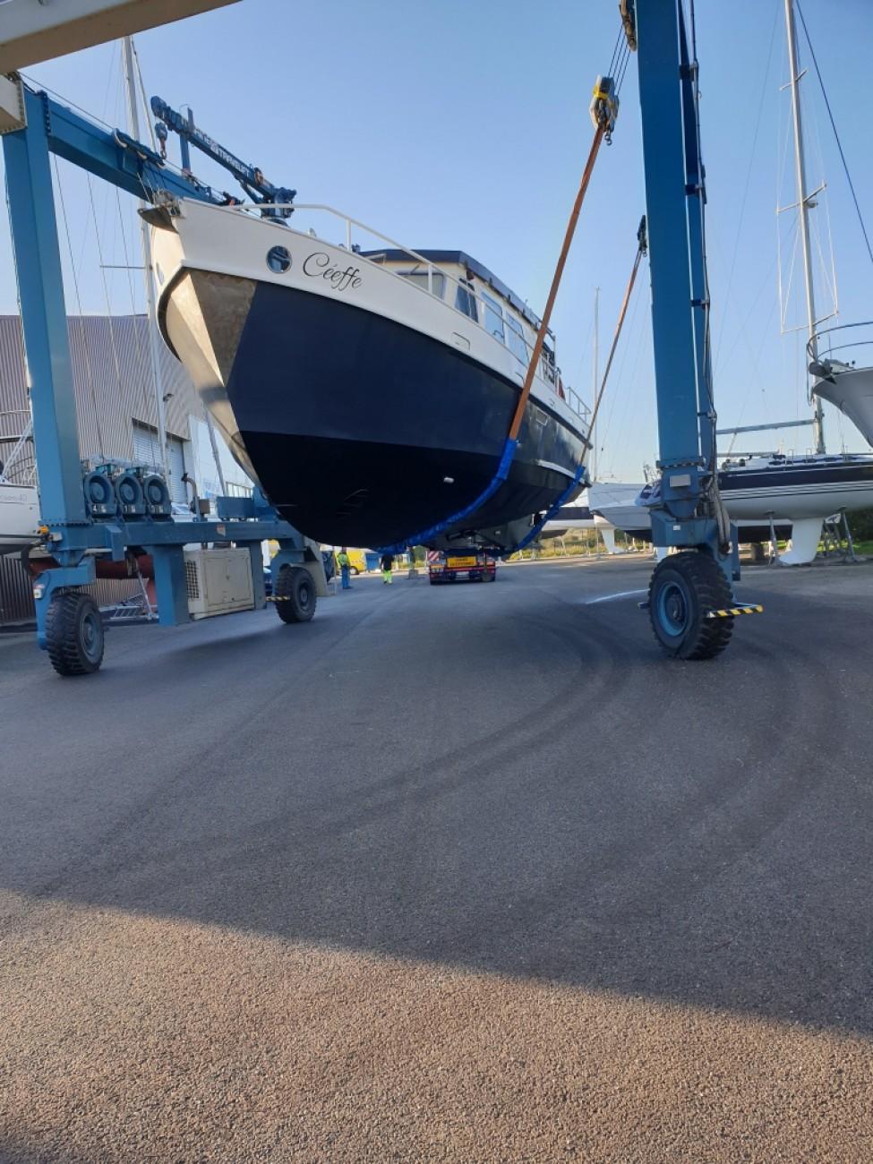 Tweedehands 1989 Bateau Logement Vedette Hollandaise 2 Cabines | YachtFocus