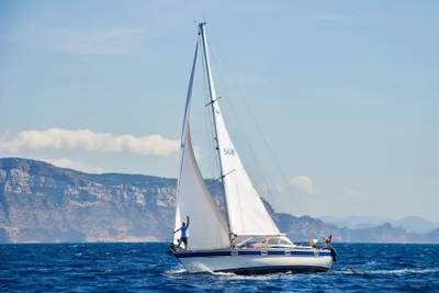 1987 Hallberg-Rassy 352