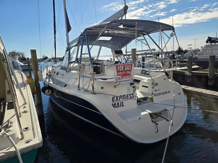 Express Mail Yacht Photos Pics 