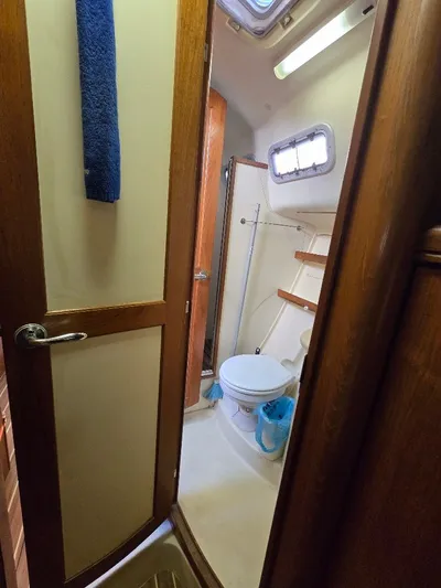 Express Mail Yacht Photos Pics 