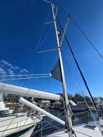 Express Mail Yacht Photos Pics 