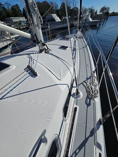 Express Mail Yacht Photos Pics 