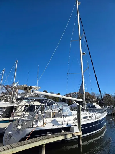 Express Mail Yacht Photos Pics 