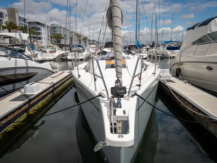 Anthem Yacht Photos Pics 