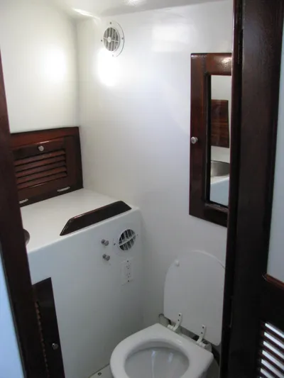 About Time Yacht Photos Pics 