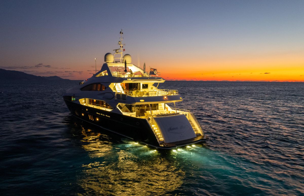 2009 Sunseeker 121 