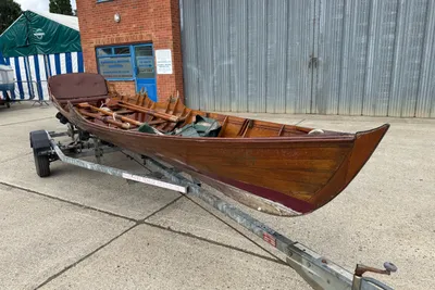 1910 Historic Thames Traditional Double Skiff