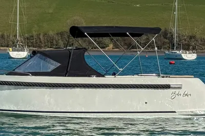 2022 Maxima 620 Retro