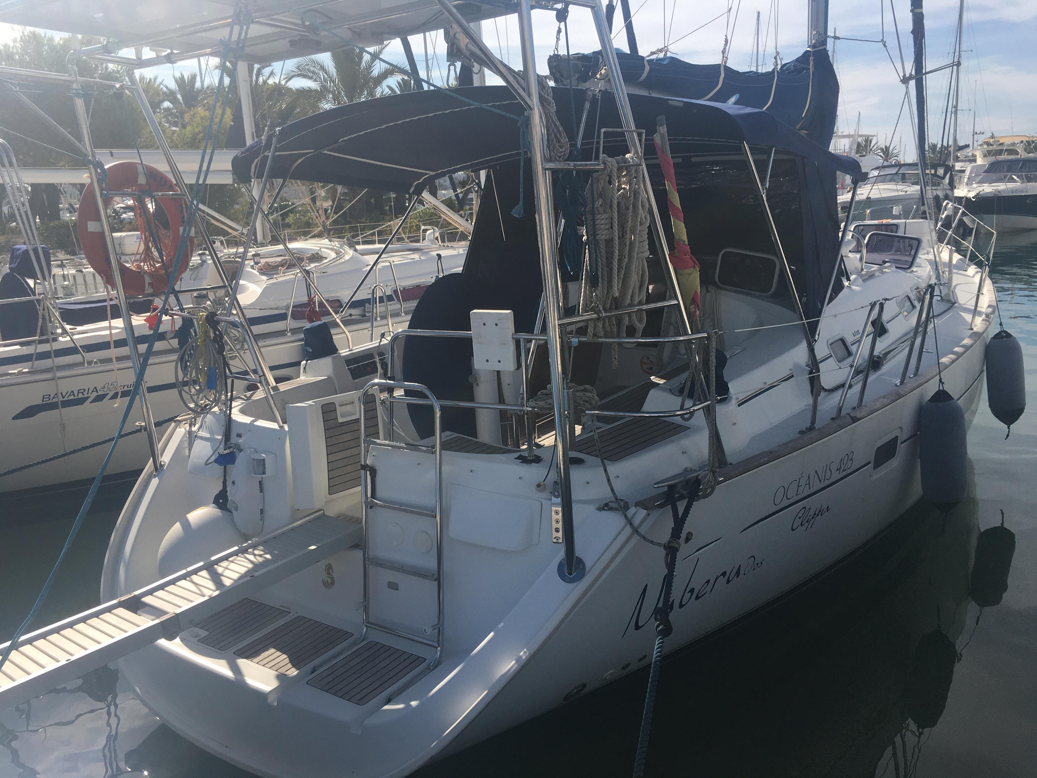 Beneteau Oceanis Clipper 42.3 image