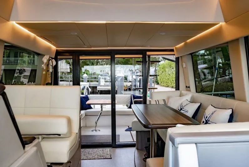  Yacht Photos Pics 2022 Regal 42 Fxo - Image 16