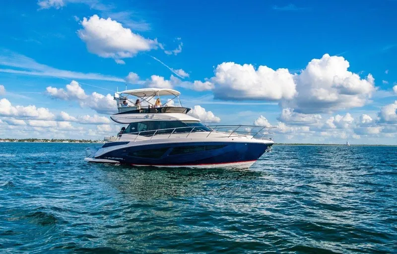  Yacht Photos Pics 2022 Regal 42 Fxo - Image 7