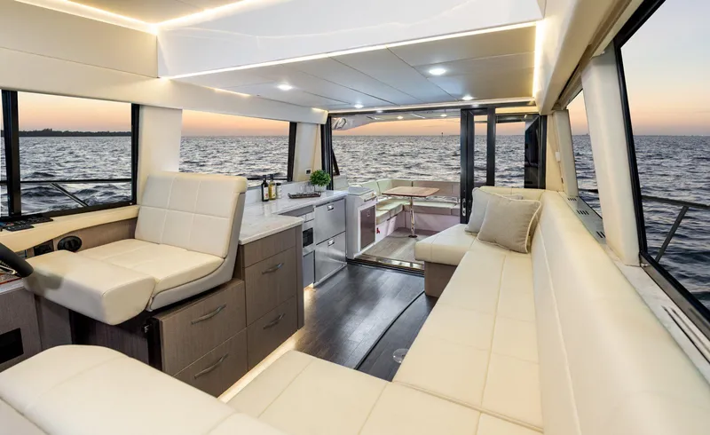  Yacht Photos Pics 2022 Regal 42 Fxo - Image 17