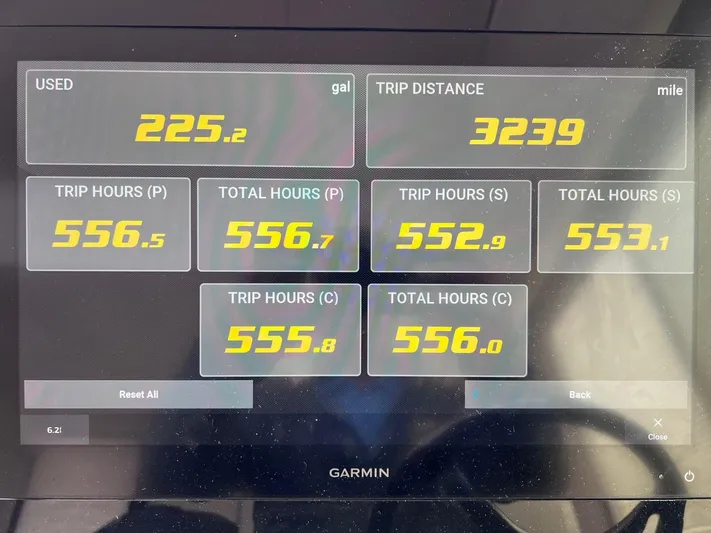  Yacht Photos Pics 2022 Regal 42 Fxo - Image 40