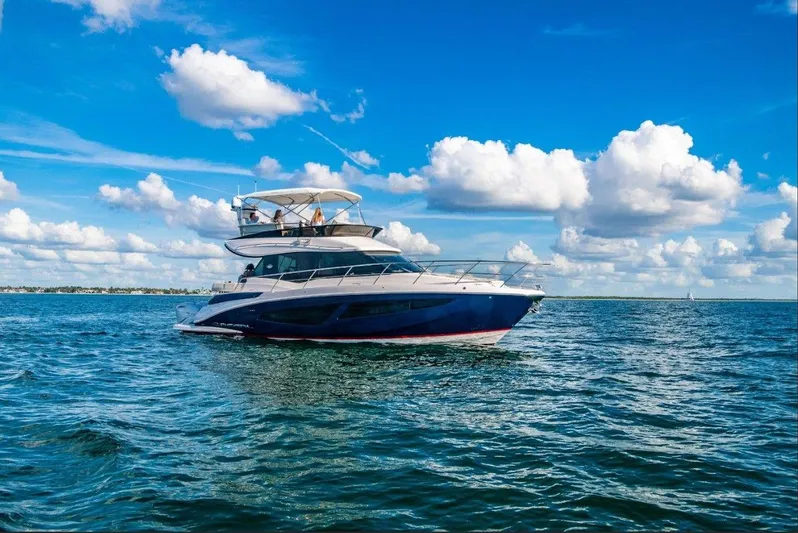  Yacht Photos Pics 2022 Regal 42 Fxo - Image 12