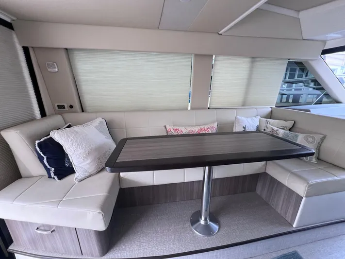  Yacht Photos Pics 2022 Regal 42 Fxo - Image 20