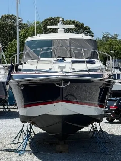  Yacht Photos Pics 2017 Formula 45 Yacht on stands, front view, outdoors, sunny day.
