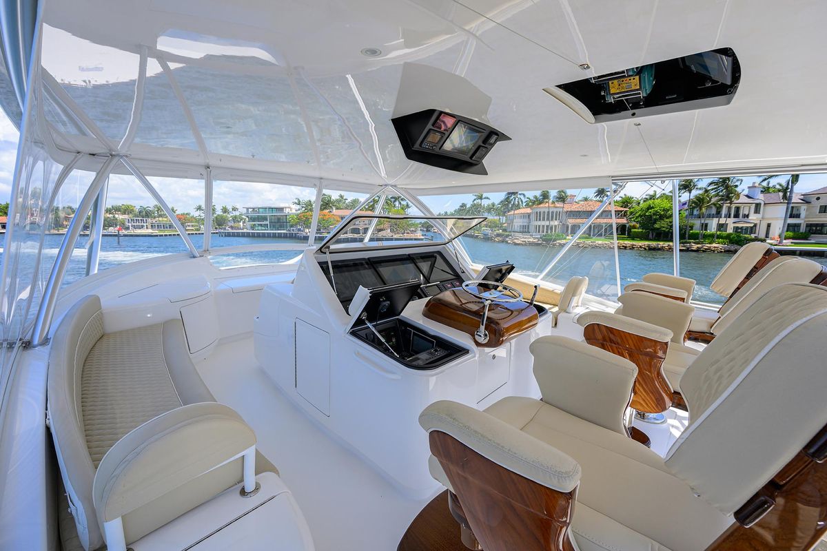 2021 Viking 72 
