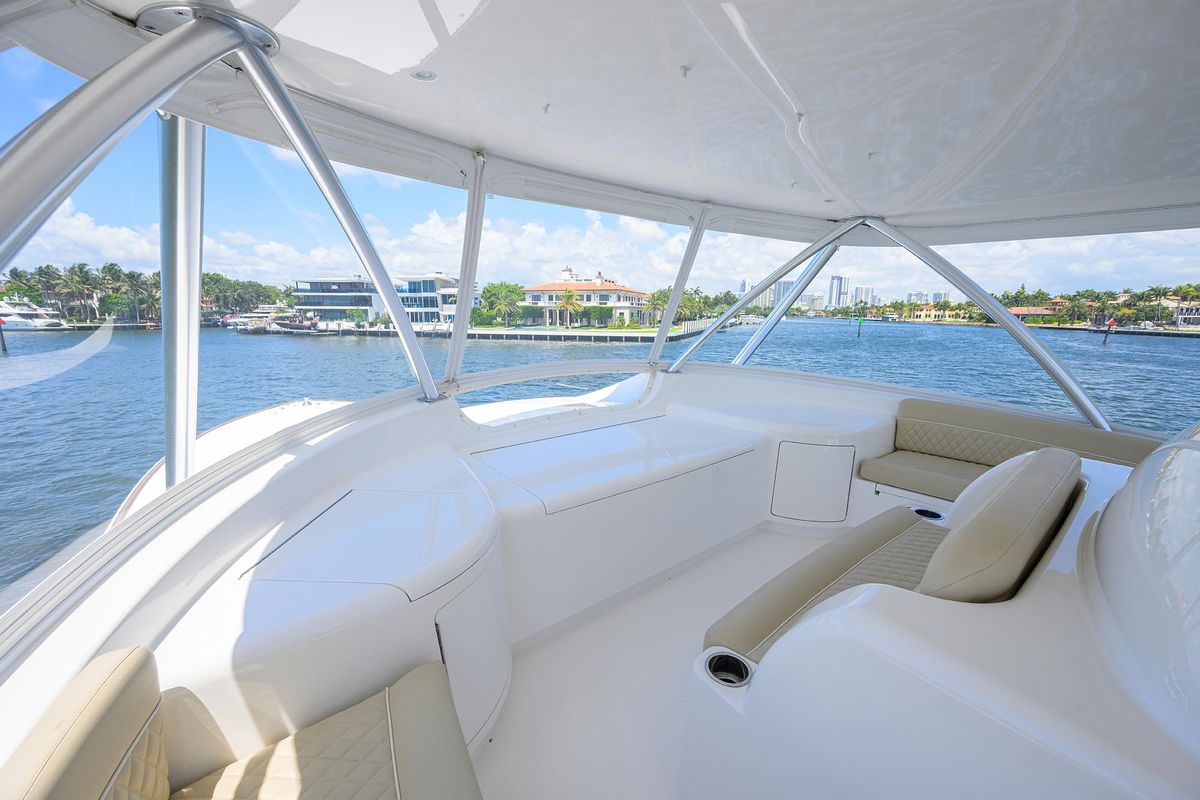 2021 Viking 72 