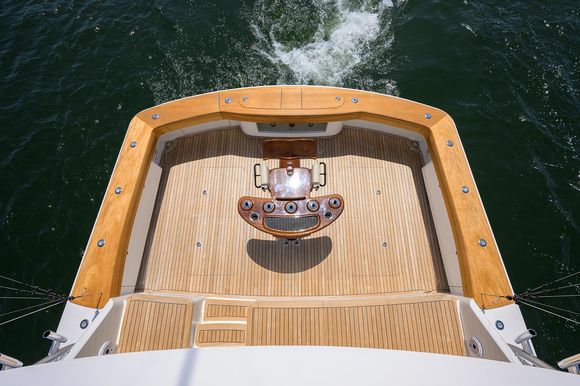 Yacht Photo 47