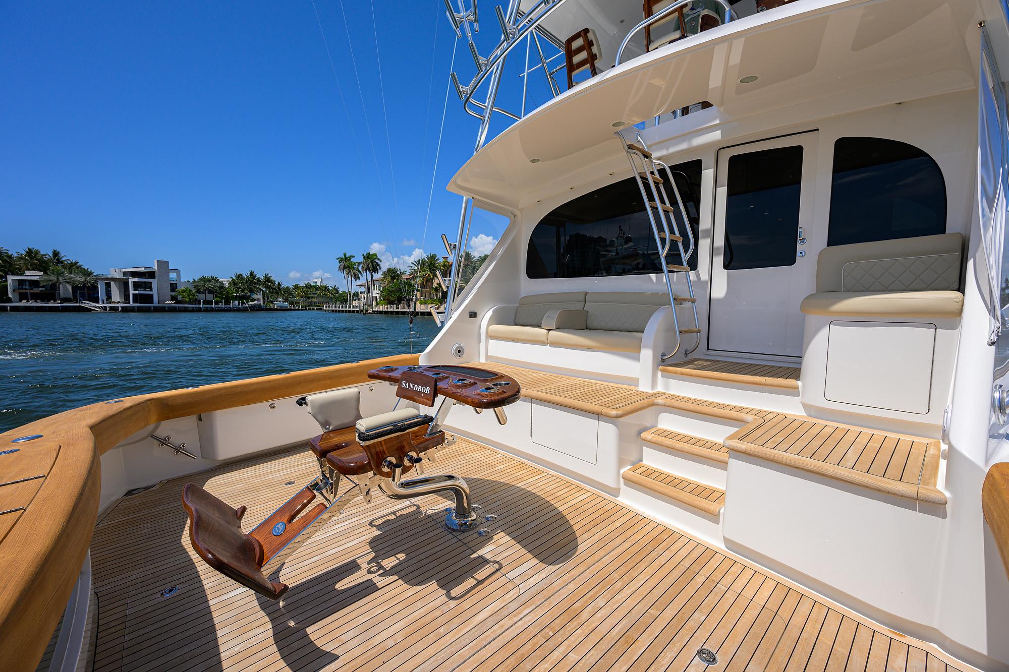 Yacht Photo 42