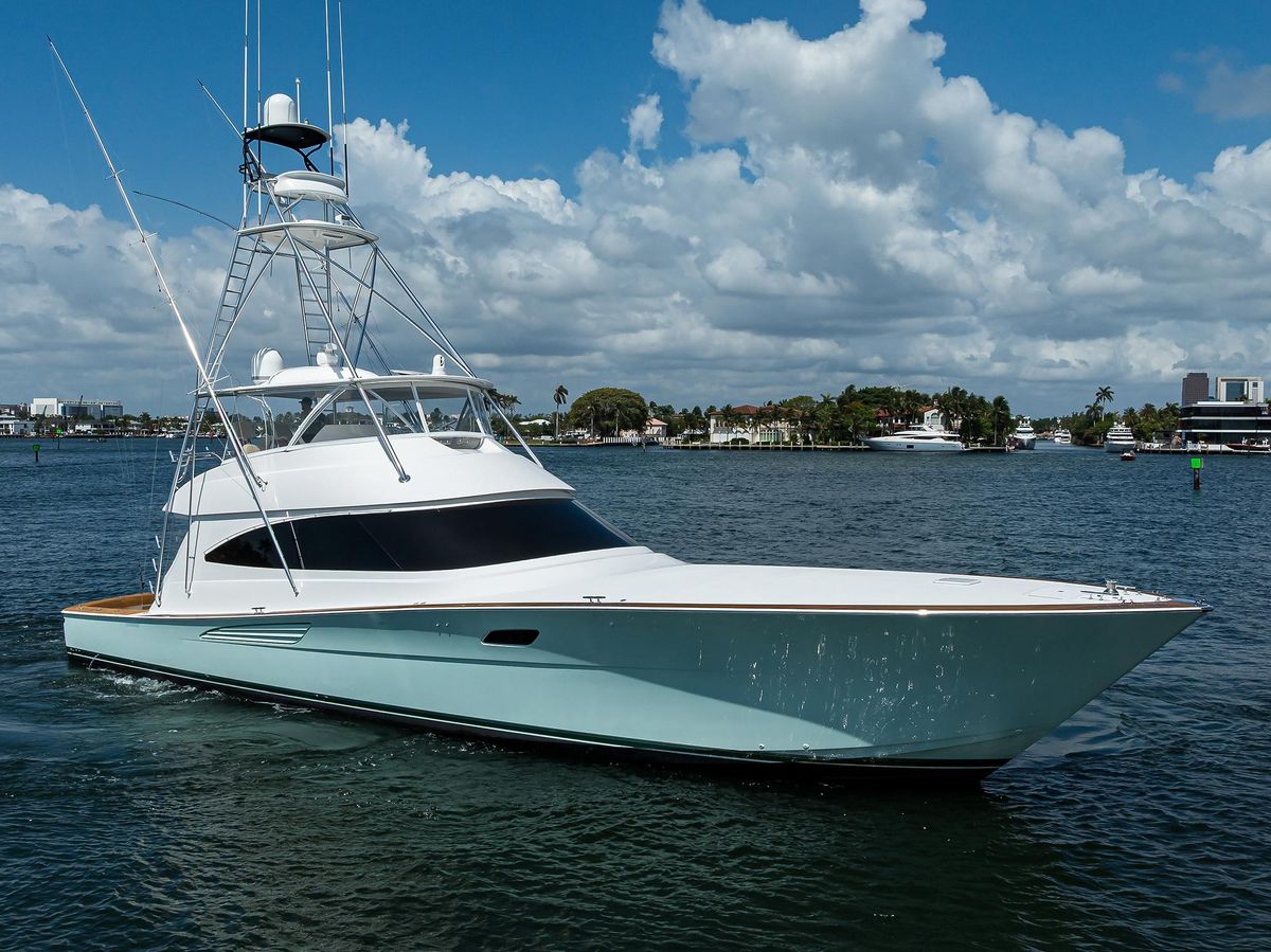 2021 Viking 72 