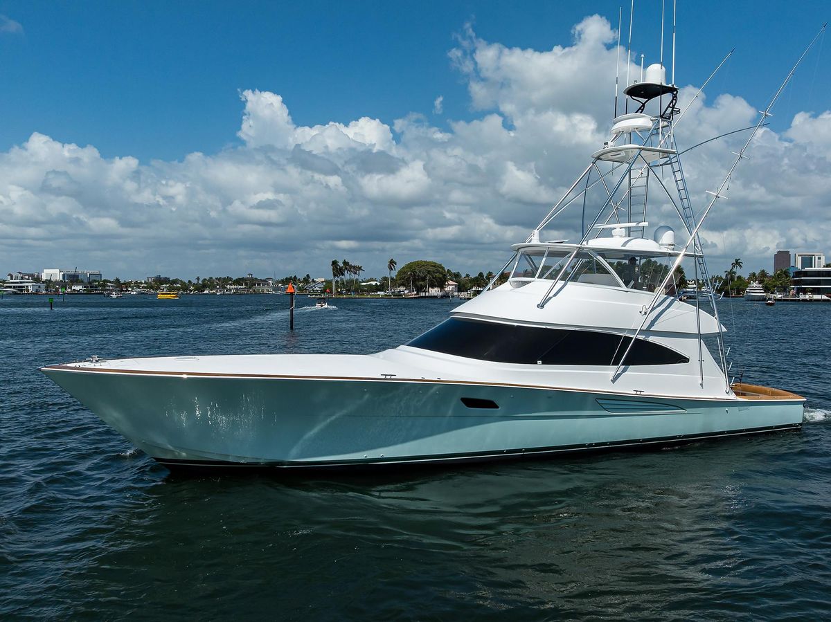 2021 Viking 72 