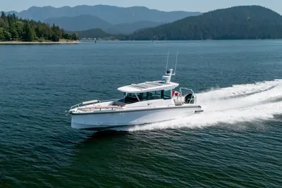 Axopar 29XC Cross Cabin - Aft Cabin