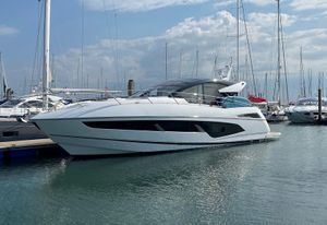 2021 Sunseeker Predator 60 EVO