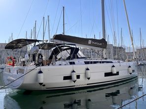 2022 Dufour 470
