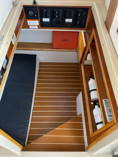 Elaine Hope Yacht Photos Pics 