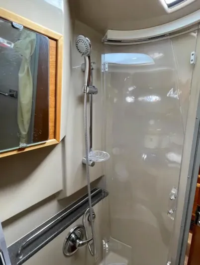 Elaine Hope Yacht Photos Pics 