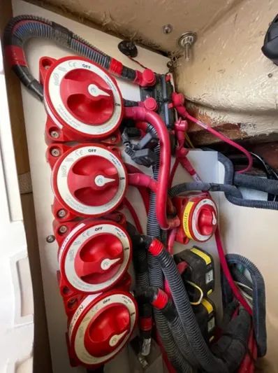 Elaine Hope Yacht Photos Pics 