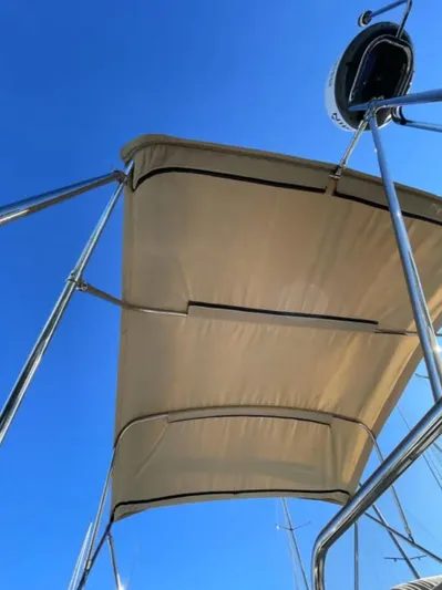 Elaine Hope Yacht Photos Pics 2017 Cutwater C-30 CB boat canopy against clear blue sky.