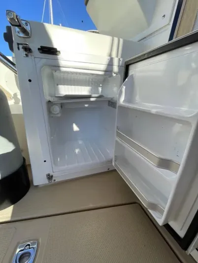 Elaine Hope Yacht Photos Pics 