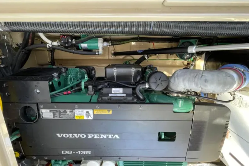 Elaine Hope Yacht Photos Pics 