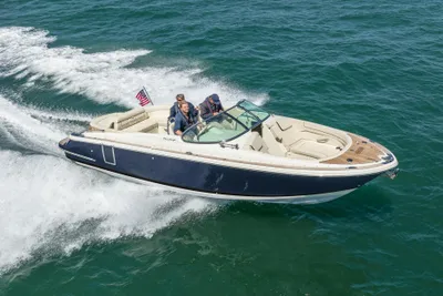 2025 Chris-Craft Launch 28 GT