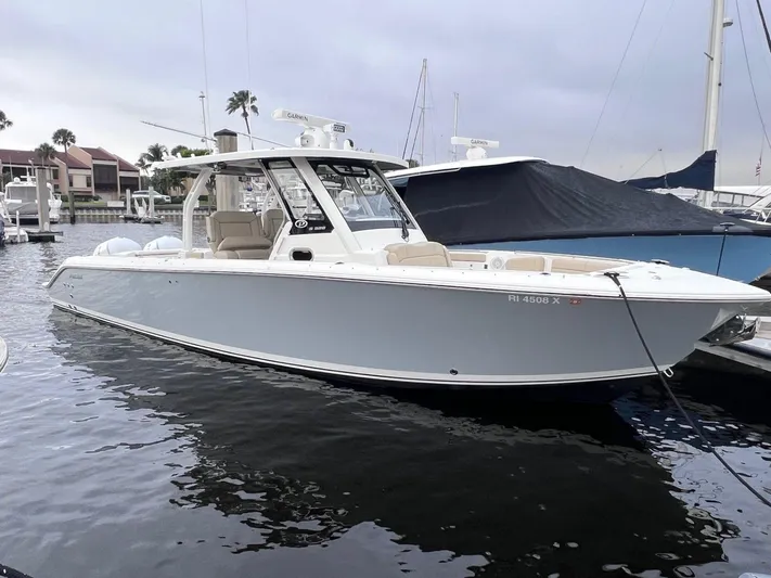  Yacht Photos Pics 2020 Pursuit 328 S - Image 1