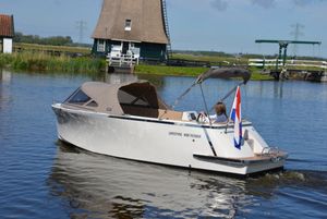 2023 Lifestyle 600 Tender