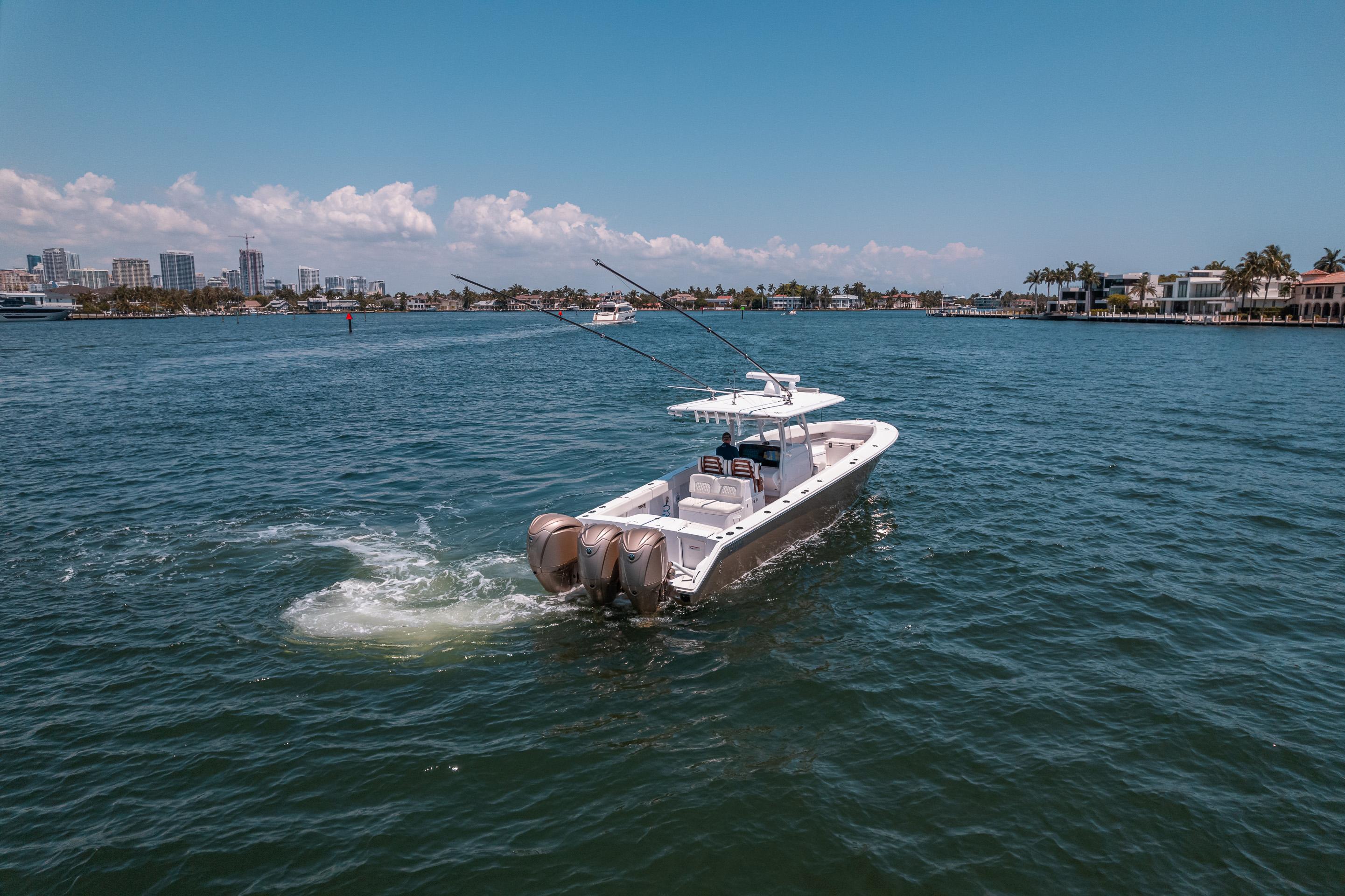 2022 Jupiter 38 Center Console For Sale - Yachtworld