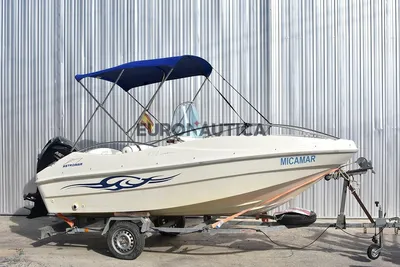 2004 Astromar 450 open