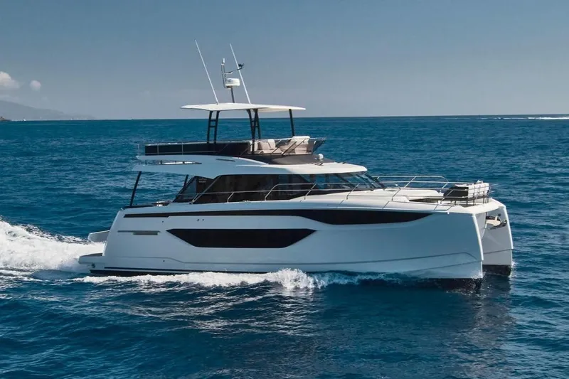  Yacht Photos Pics Prestige M48 2025 yacht cruising on open sea.