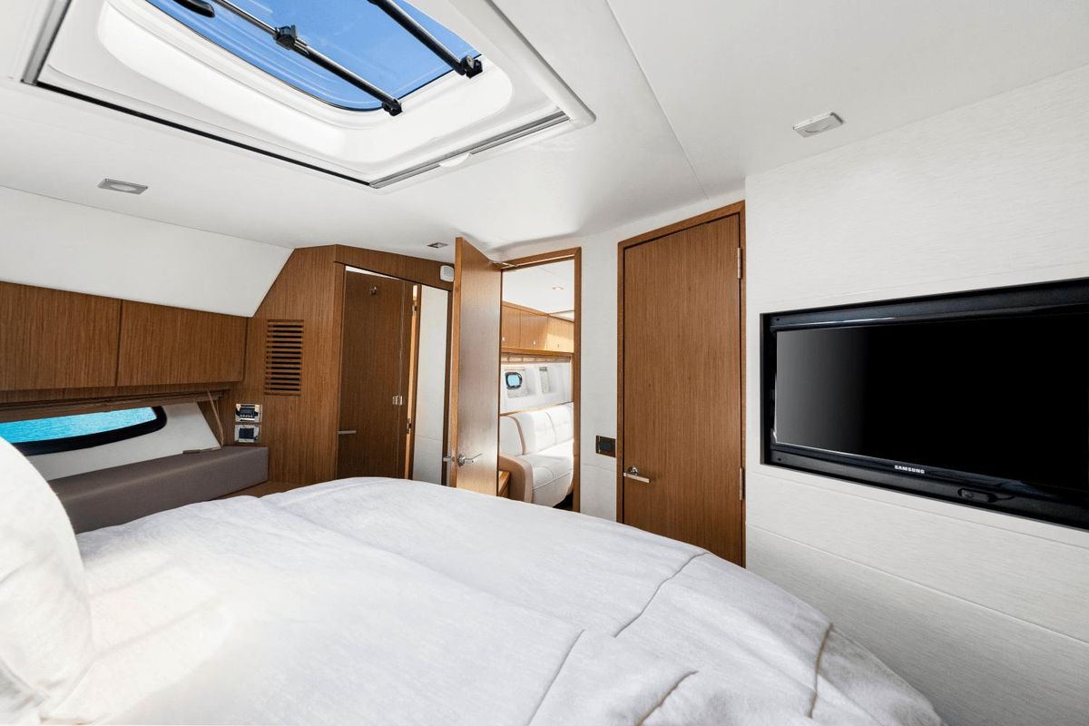 2017 Sea Ray 51 
